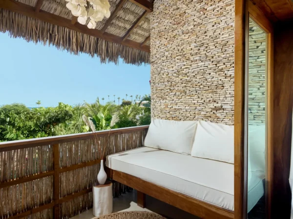 rooftop pool suite (5)